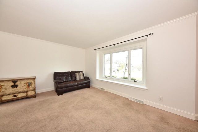 W173N5132 Mulberry LANE, Menomonee Falls, WI 53051