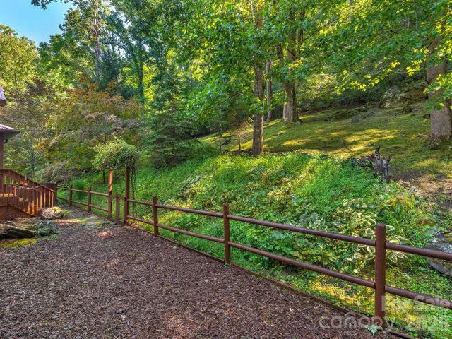 420 Chimney Rock Drive, Weaverville, NC 28787
