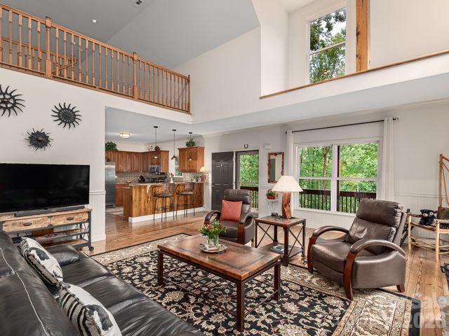 420 Chimney Rock Drive, Weaverville, NC 28787