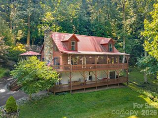 420 Chimney Rock Drive, Weaverville, NC 28787