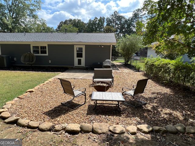 12 Pine Bower Drive NW, Rome, GA 30165