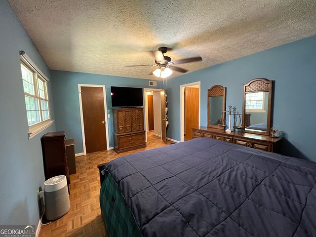 12 Pine Bower Drive NW, Rome, GA 30165