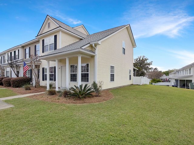 147 Lake Jogassee Drive, Summerville, SC 29485