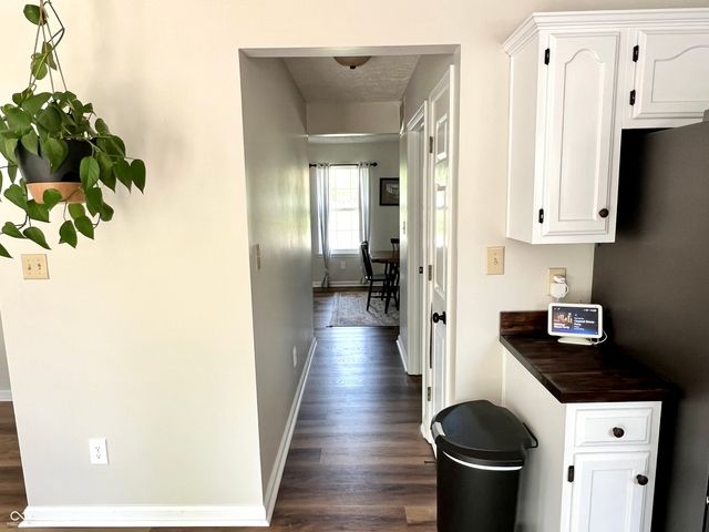 330 Hollowview Drive, Noblesville, IN 46060