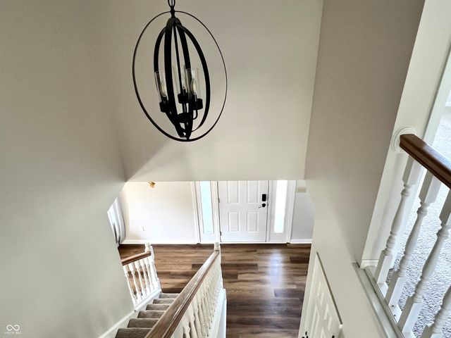 330 Hollowview Drive, Noblesville, IN 46060
