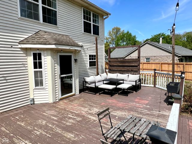 330 Hollowview Drive, Noblesville, IN 46060