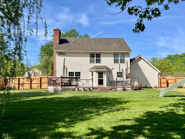 330 Hollowview Drive, Noblesville, IN 46060