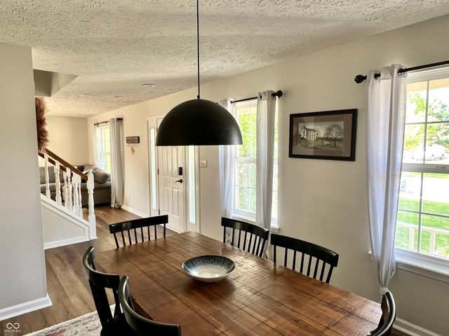 330 Hollowview Drive, Noblesville, IN 46060