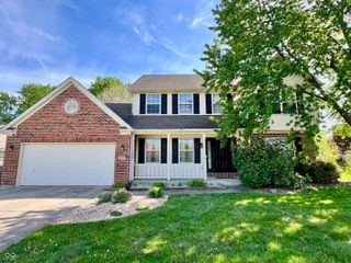 330 Hollowview Drive, Noblesville, IN 46060