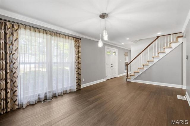 1743 Goldenhorn Court, Maryland Heights, MO 63043