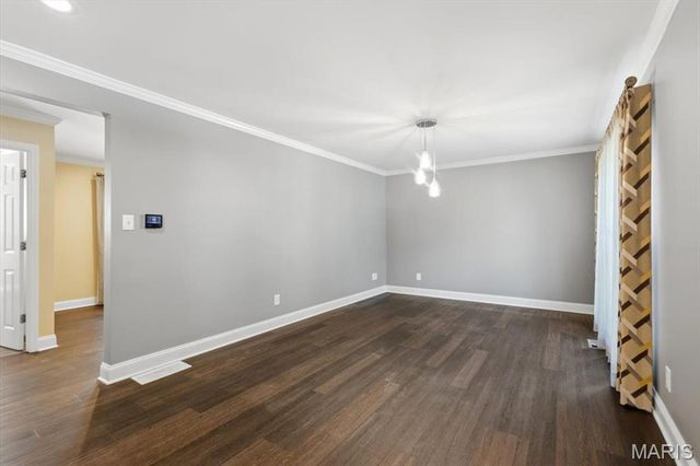 1743 Goldenhorn Court, Maryland Heights, MO 63043