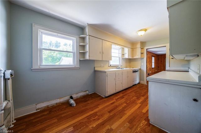 534 E King Street, King, NC 27021