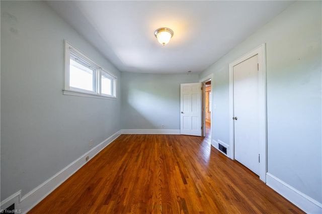 534 E King Street, King, NC 27021