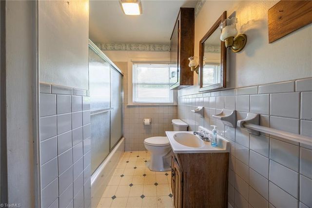 534 E King Street, King, NC 27021