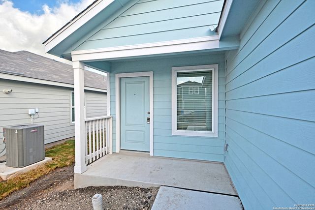 3744 AXIS HILL ST, New Braunfels, TX 78132