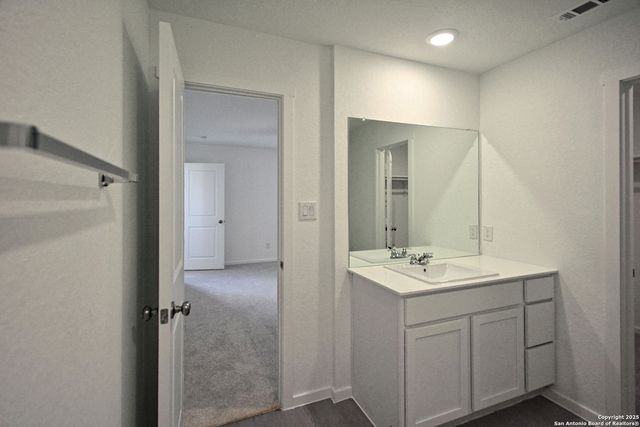 3744 AXIS HILL ST, New Braunfels, TX 78132