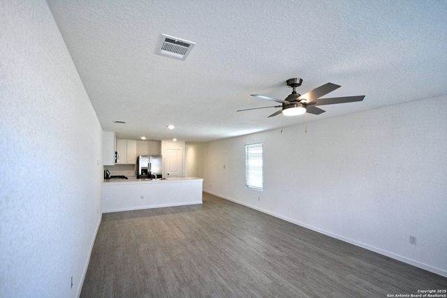 3744 AXIS HILL ST, New Braunfels, TX 78132