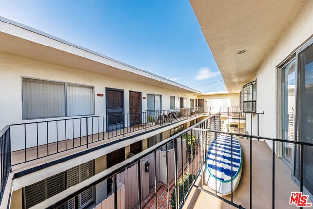 1522 S Centinela Avenue 210, Los Angeles, CA 90025