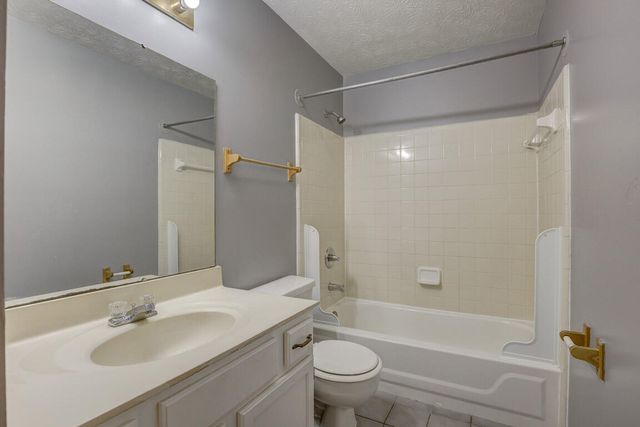 213 Lindsey Street, Dayton, KY 41074