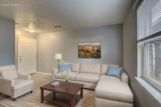 213 Lindsey Street, Dayton, KY 41074