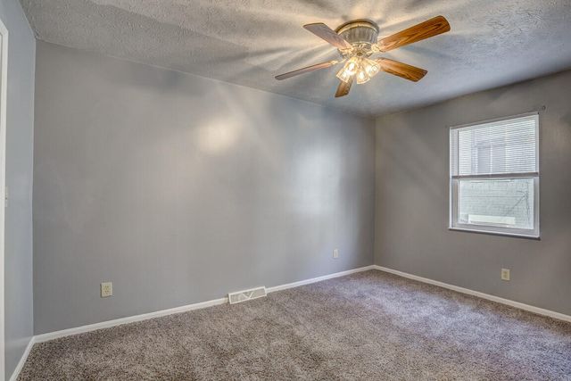 213 Lindsey Street, Dayton, KY 41074