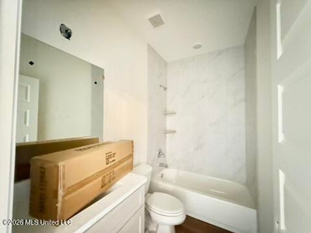 1056 Great Glen Drive, Southaven, MS 38671