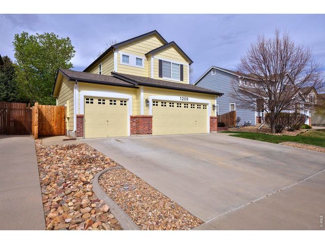 1209 Button Rock Dr, Longmont, CO 80504