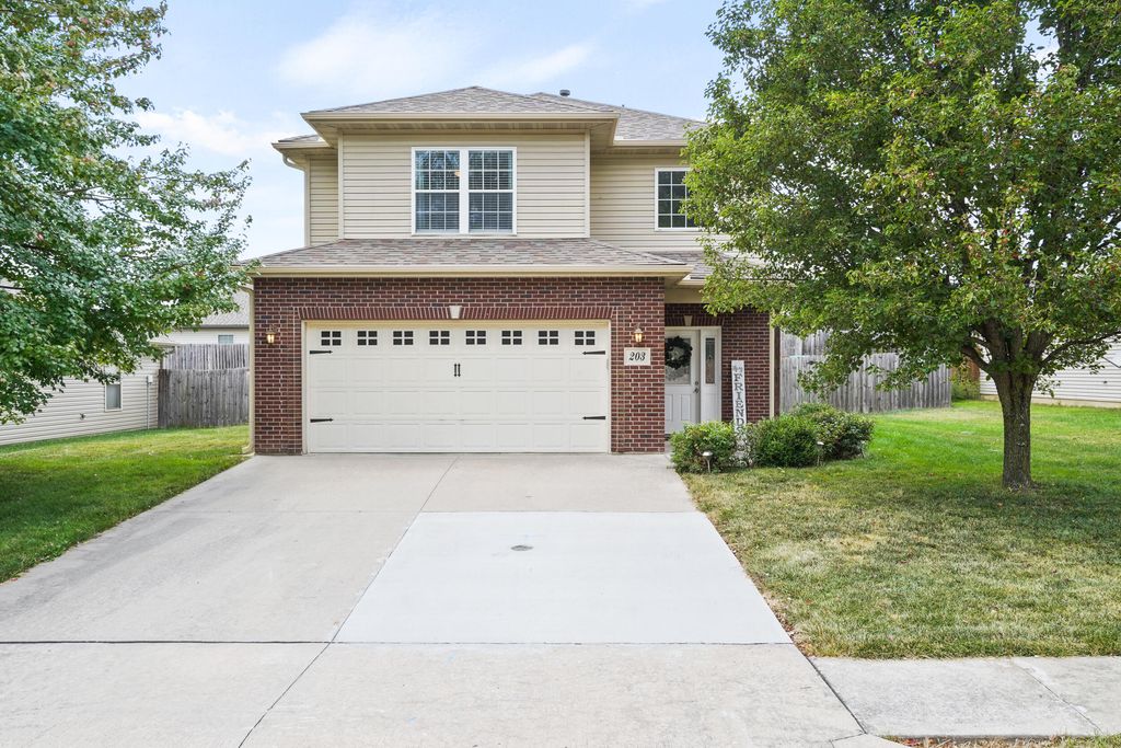 203 SEARSPORT DR, Columbia, MO 65201