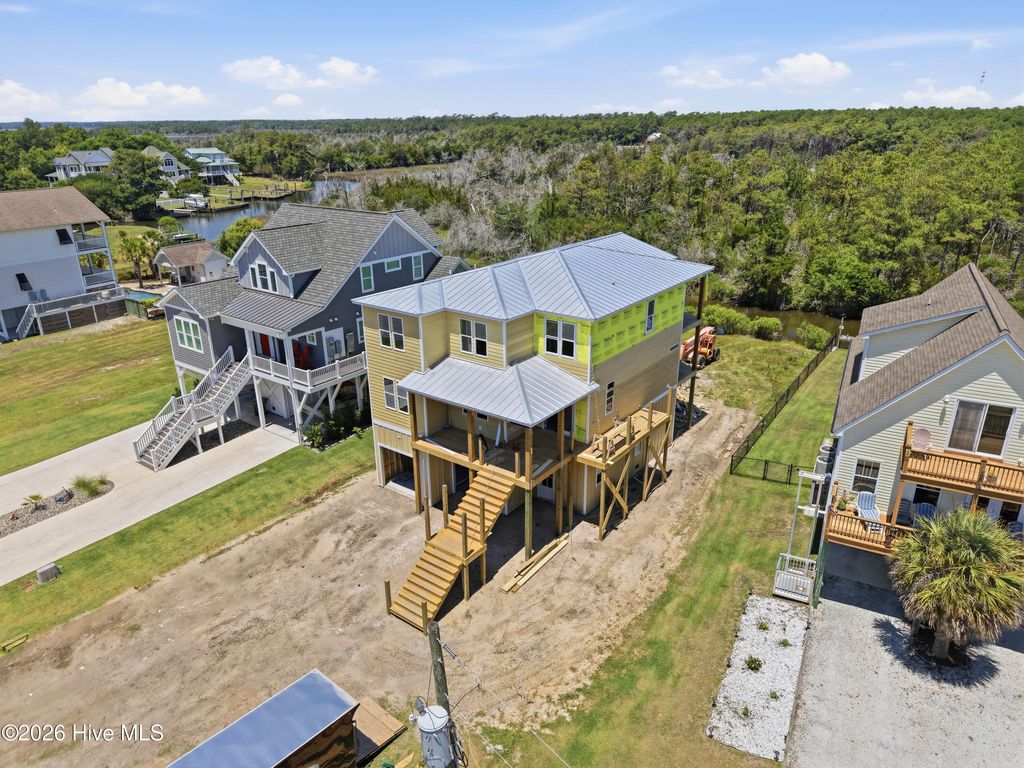 136 Singleton Street, Sneads Ferry, NC 28460