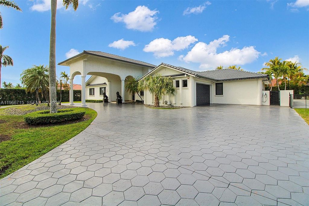 2600 SW 128th Avenue, Miami, FL 33175