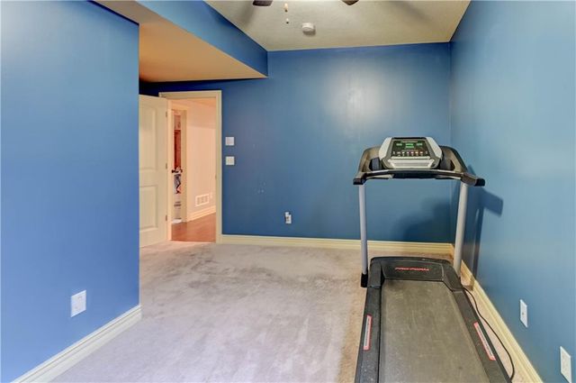 500 NE Woodpark Lane, Lee's Summit, MO 64086