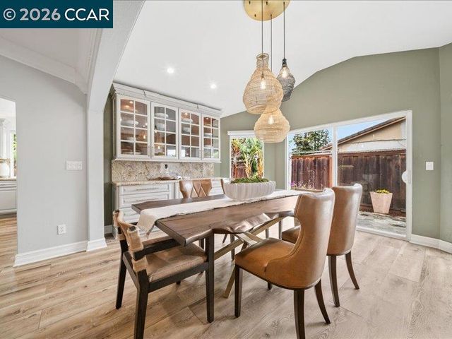 400 Fernando Ct, San Ramon, CA 94583