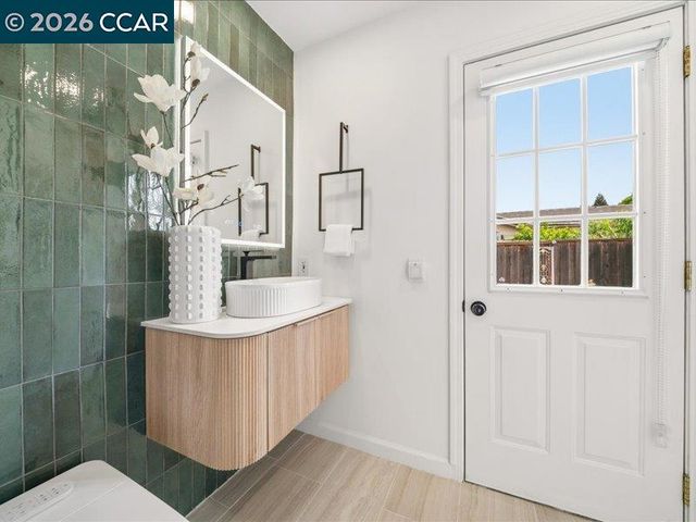 400 Fernando Ct, San Ramon, CA 94583