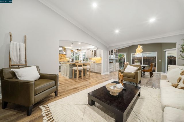 400 Fernando Ct, San Ramon, CA 94583