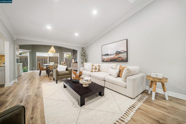 400 Fernando Ct, San Ramon, CA 94583