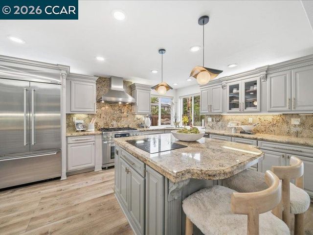 400 Fernando Ct, San Ramon, CA 94583