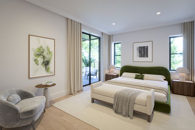 2468 N Orchard Street M-S, Chicago, IL 60614