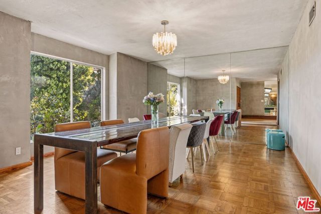 1133 Somera Road, Los Angeles, CA 90077