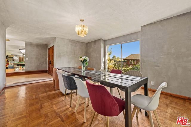 1133 Somera Road, Los Angeles, CA 90077