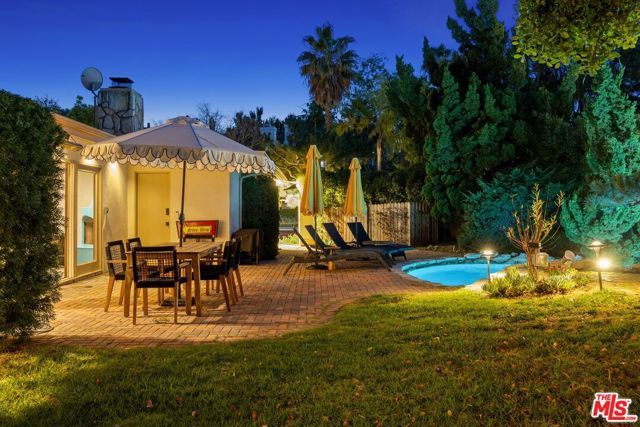 1133 Somera Road, Los Angeles, CA 90077