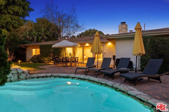 1133 Somera Road, Los Angeles, CA 90077