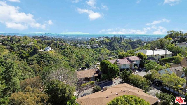 1133 Somera Road, Los Angeles, CA 90077