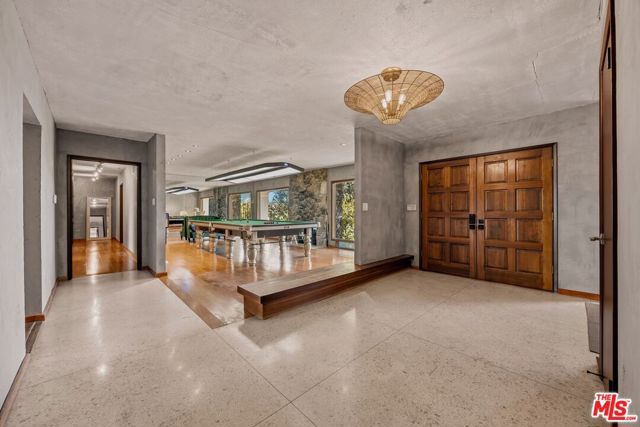 1133 Somera Road, Los Angeles, CA 90077