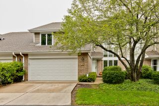 279 Brunswick Drive, Buffalo Grove, IL 60089