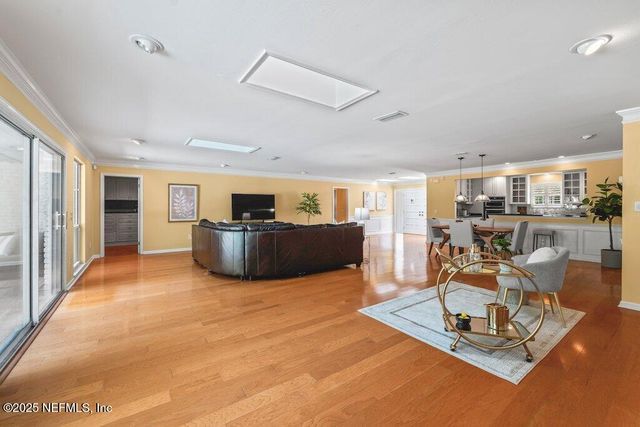 10127 GOLF CLUB Drive, Jacksonville, FL 32256