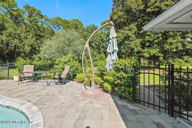 10127 GOLF CLUB Drive, Jacksonville, FL 32256