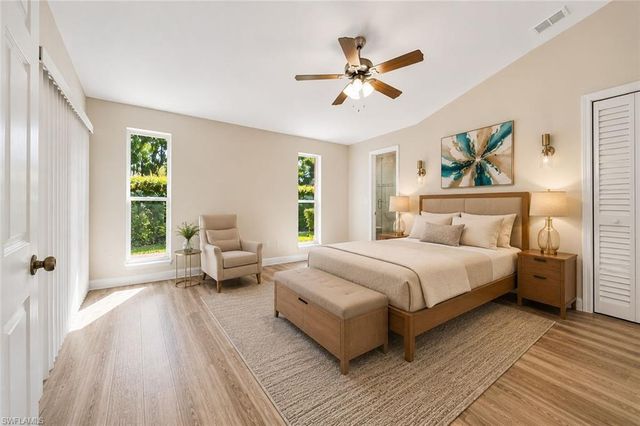 430 Saint Andrews BLVD 6, Naples, FL 34113