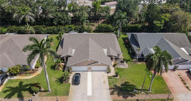 430 Saint Andrews BLVD 6, Naples, FL 34113