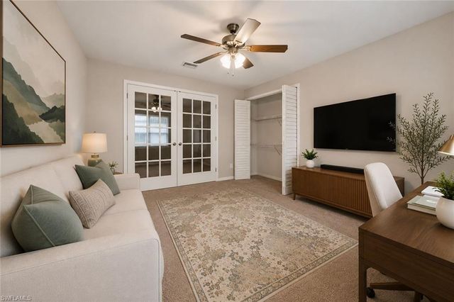 430 Saint Andrews BLVD 6, Naples, FL 34113