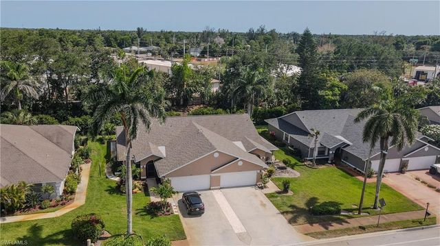430 Saint Andrews BLVD 6, Naples, FL 34113